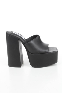 Steve Madden Γυναικεία σανδάλια σε Μαύρο