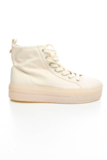 Pull & Bear Sneakers σε Εκρού